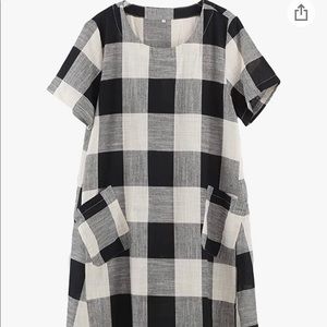 Linen summer dress with pockets